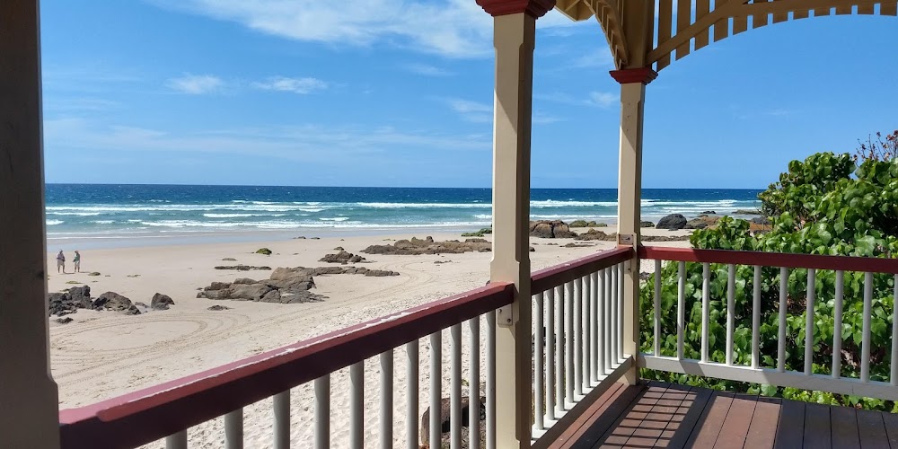 Kirra Beach Hotel