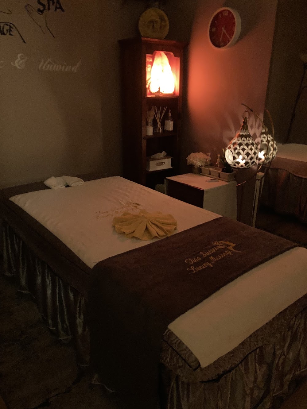 Two Sisters Luxury Massage